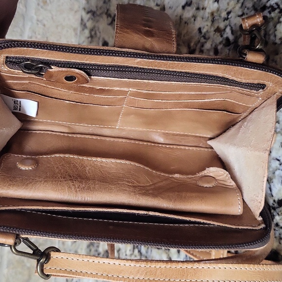 Bed Stu Flee Wallet Crossbody - Picture 9 of 12